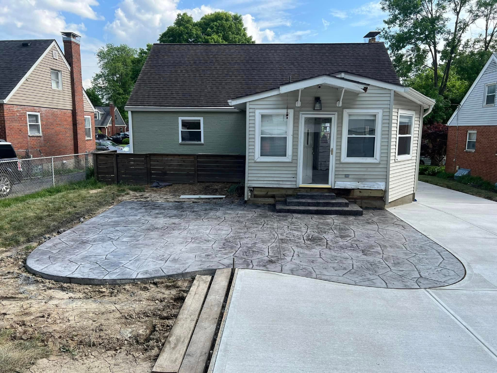 Huff Concrete can replace your old wooden deck or cracked patio with new concrete