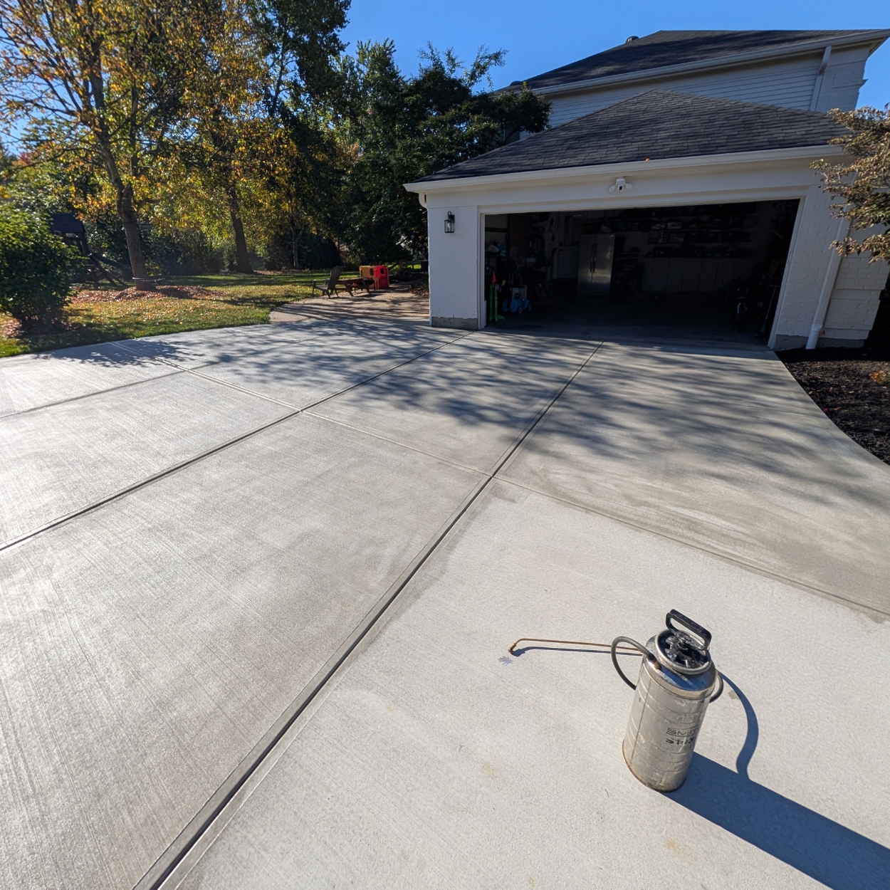 Concrete driveway sealing by Huff Concrete in Cincinnati